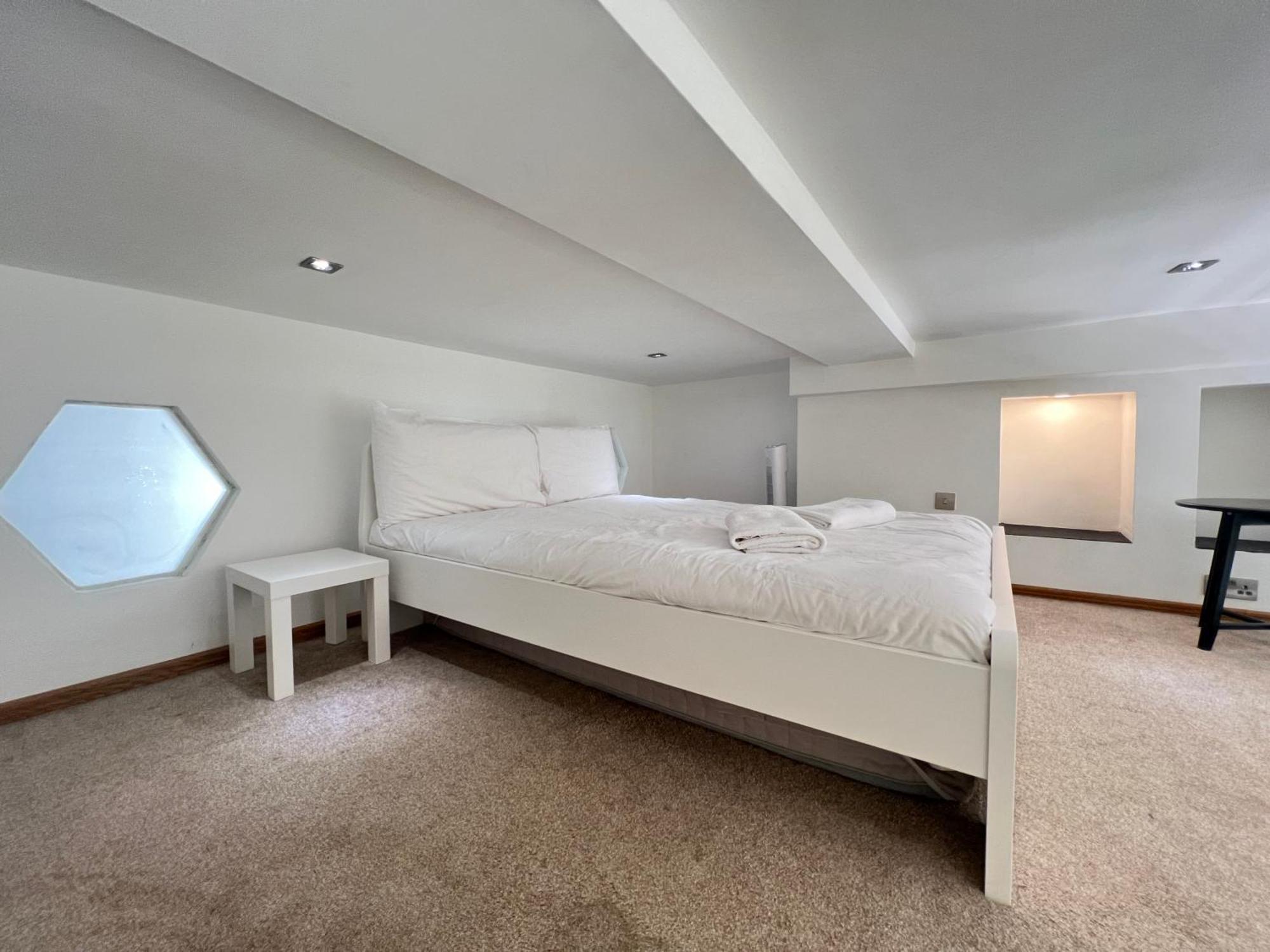 3.5 High Ceilings - Centrally Located London Eksteriør bilde