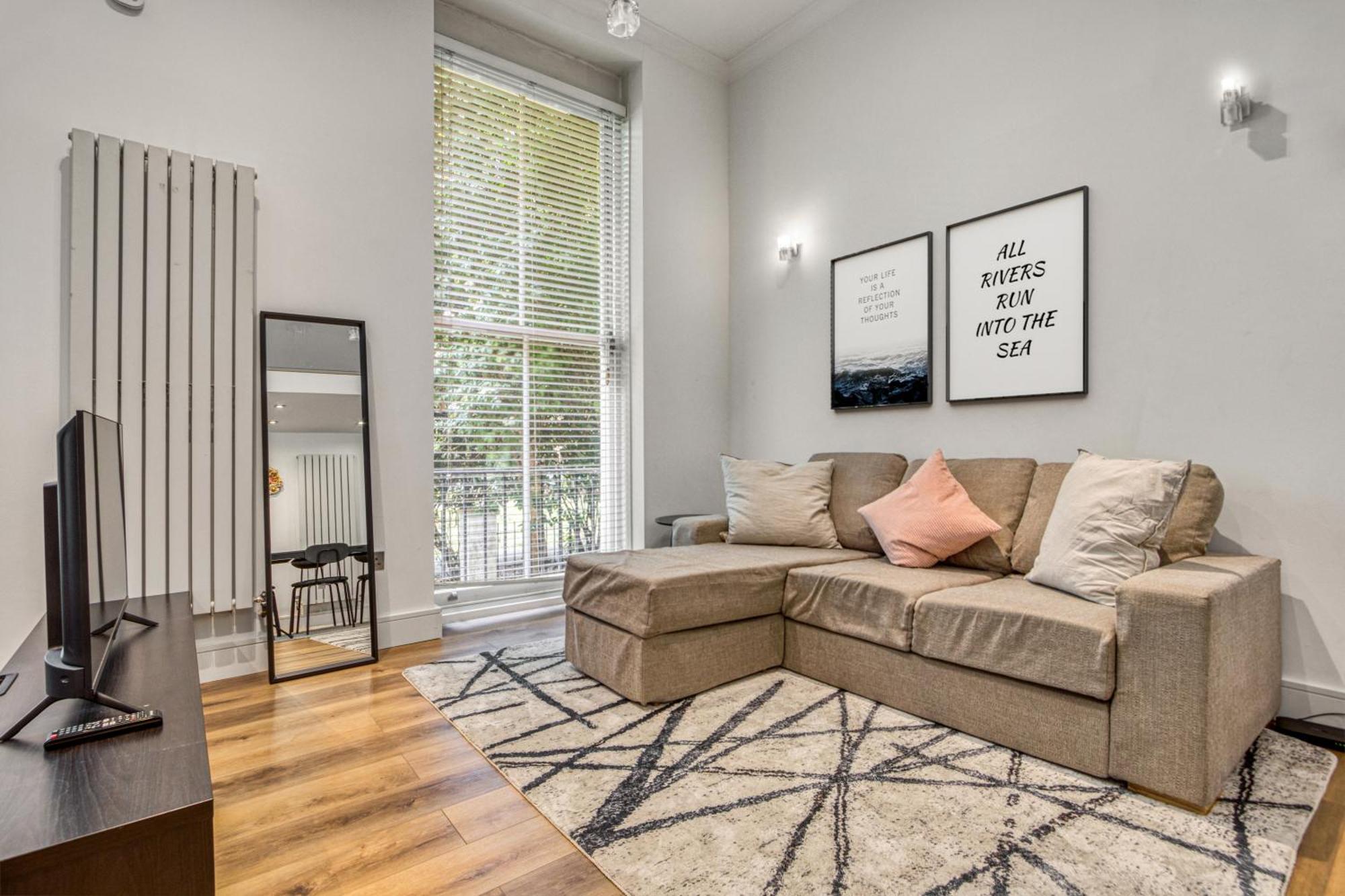 3.5 High Ceilings - Centrally Located London Eksteriør bilde